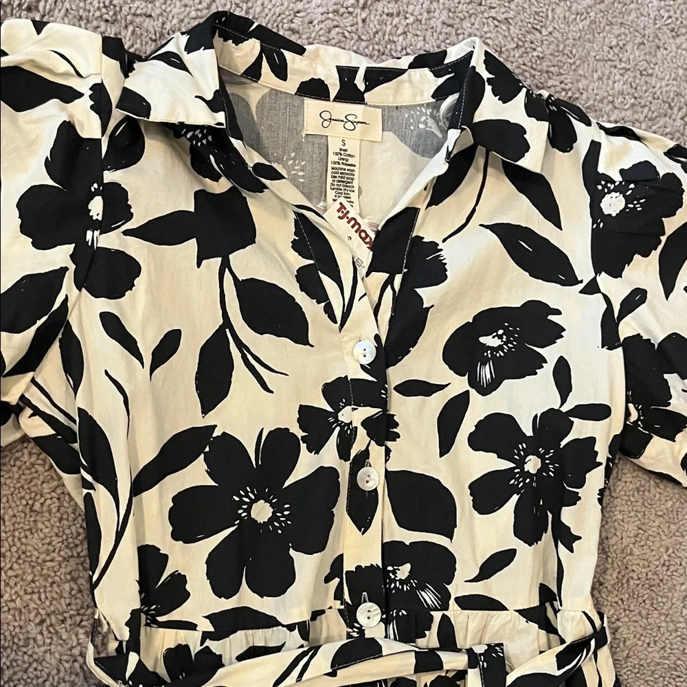 Jessica Simpson Black and Cream Floral Button-Front Tie-Waist Dress - Picture 3 of 7